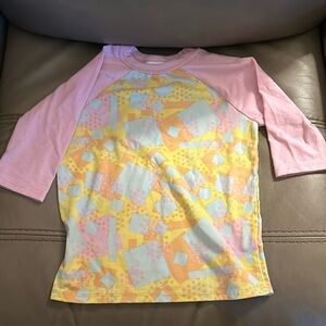 Lularoe Kids Tee Size 4
